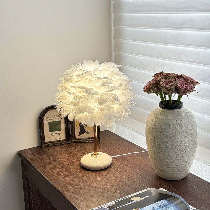 冰裂陶瓷羽毛h台灯卧室床头氛围灯轻奢家居高级感装饰氛围小夜灯