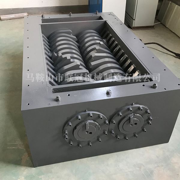 冠合双轴撕碎机机箱废旧金属电子垃圾塑料大型撕碎机机箱总成