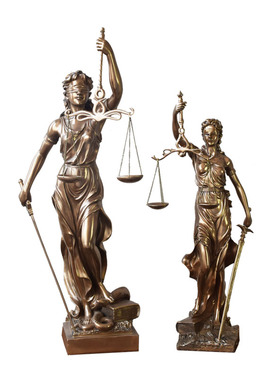 仿铜正义公平公正女神雕塑雕像司法院律师事务所天平法律摆件礼物