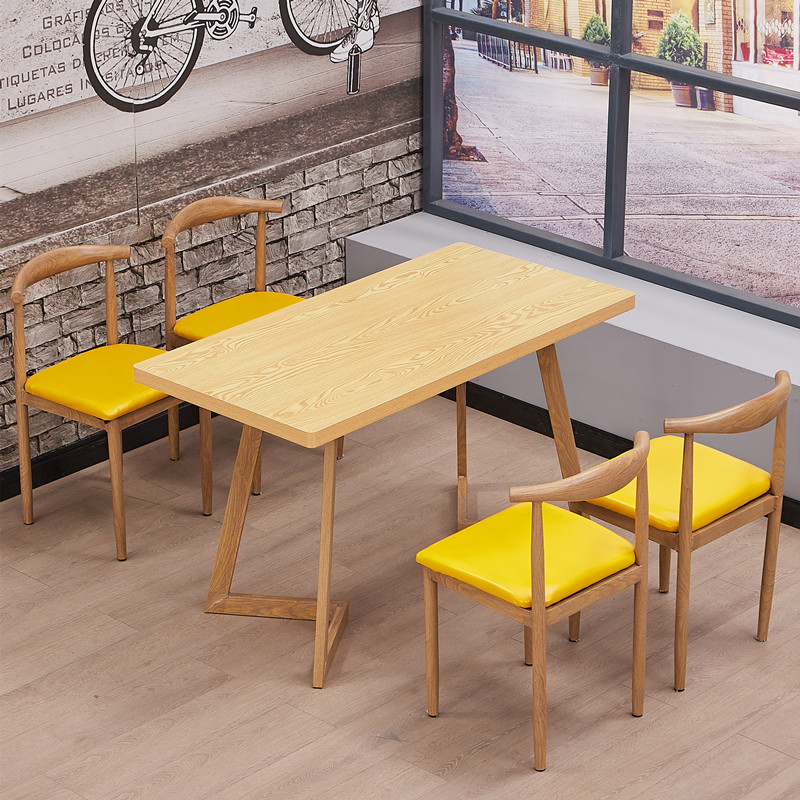 仿实木铁艺牛角椅子V字腿咖啡厅奶茶甜品店食堂快餐桌椅组合简约