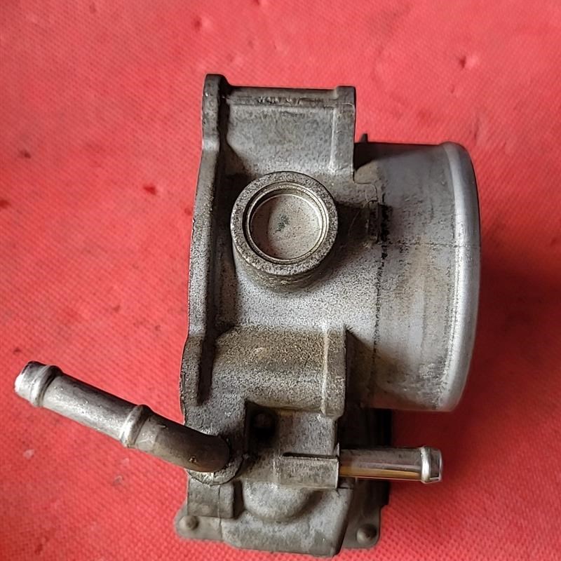 锐志节气门22030-0P040,纯原O厂拆车件,实物拍摄