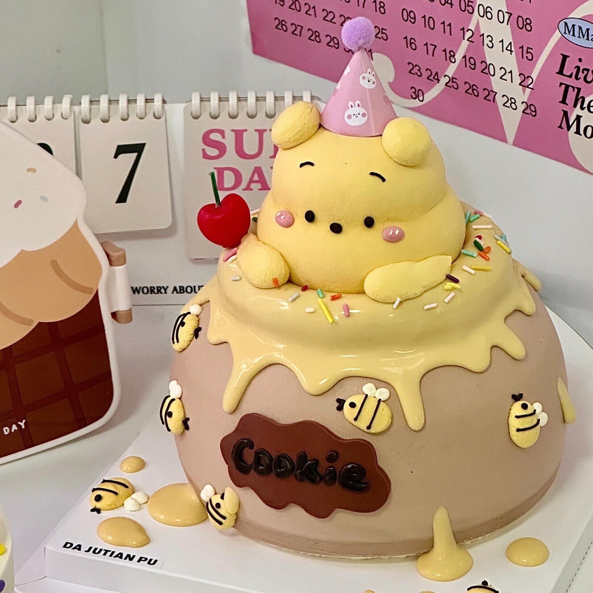 维尼熊巧克力蛋糕装饰摆件