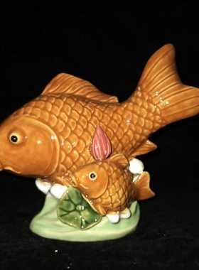 石湾陶瓷招财动物子母鱼摆件开业新房礼品家居客厅装饰品庭院饰品