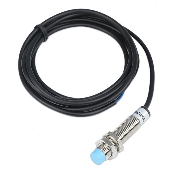 电感式接近开关D3E-A12KNT-04D2S三线金属PNP传感器感应接近开关