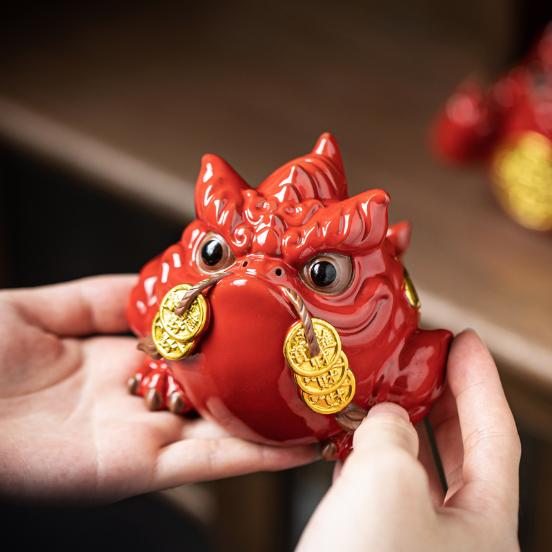 金蟾招财摆件三足蟾蜍小茶桌茶台茶宠办公室装饰客厅酒柜摆设礼品