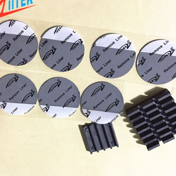 供应11W灰色TIF740GP导热硅胶片 效能可以替XR-E导热硅胶绝缘片