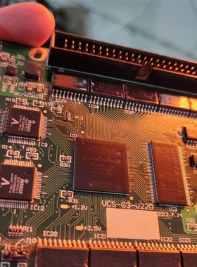 pm6c-2004f接收卡 主芯片EP4CE10F17C8N