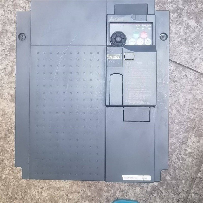 变频器 型号FR-E740-230SC-EC 功能正常,办公设备/耗材/相关服务,其它,淘宝优惠券,粉丝福利购,淘宝优惠卷