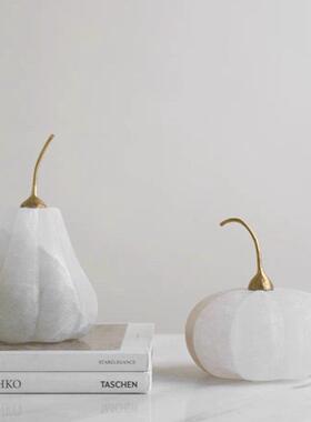 北欧轻奢创意抽象云石南瓜水果摆件样板间书房电视酒柜桌面装饰品