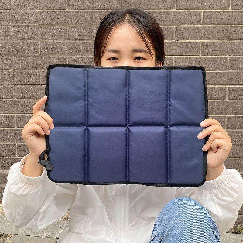 户外坐垫折叠便携小地垫公交车公园隔凉防潮垫随身垫牛津布厚座垫