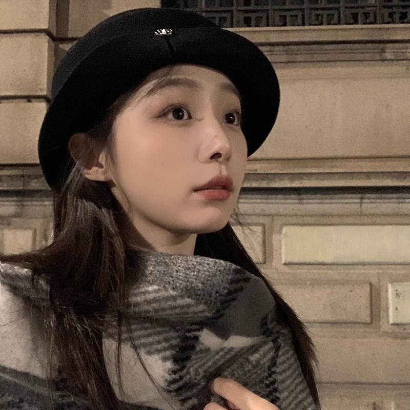 羊毛渔夫帽女法式赫本风盆帽气质B礼帽卷边空姐帽毛呢毡帽冬季保