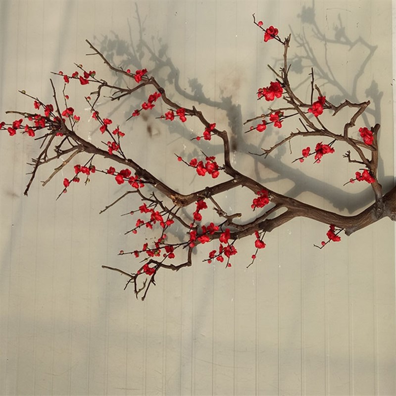 仿真红梅花树装饰桃花客厅花艺墙面壁挂落地干树枝吊顶花插花瓶树