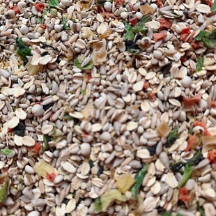 牡丹玄凤鹦鹉增肥鸟粮无壳粮混合营养鸟食油料鹦鹉带仔神器零食