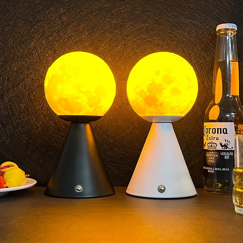 北欧充电酒吧台灯创意户外饭厅桌面灯卡座服务小夜灯清吧气氛灯