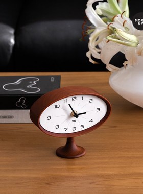 moreover橄榄复古桌面钟客厅卧室玄关实木摆件台式轻奢家居装饰品