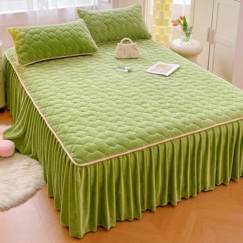 冬季加厚牛奶绒夹棉床裙单件珊瑚绒床罩三件套固定防滑床笠床盖
