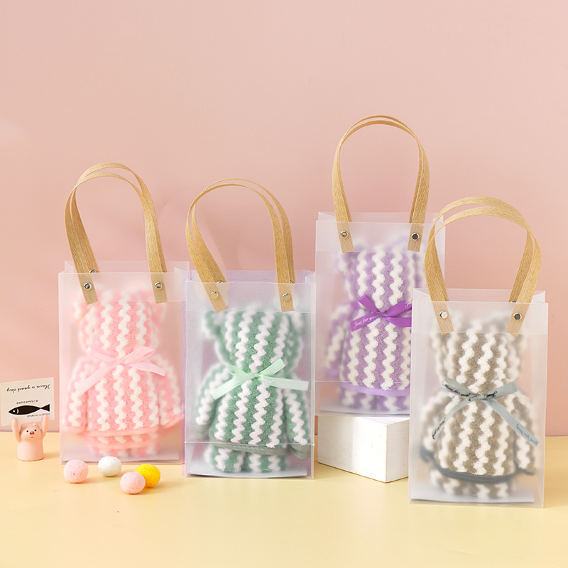 新款 经编珊瑚绒创意小熊毛巾结婚伴手礼毛巾娃娃玩偶蛋糕毛巾礼