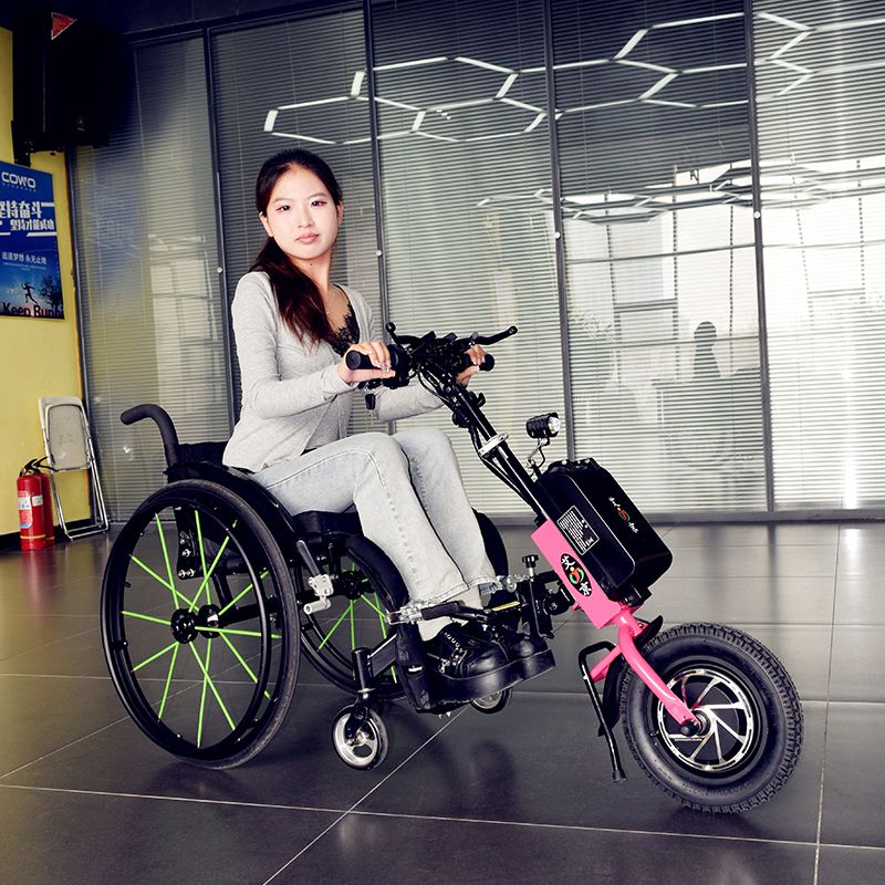 老年人电动轮椅牵引车头