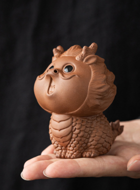 创意可爱神兽陶瓷生肖龙小摆件招财吉祥物家居书房桌面装饰工艺品