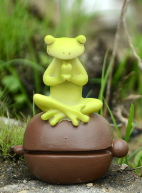 治愈青蛙摆件创意可爱小公仔办公桌面花盆栽庭院造景微景观装饰品