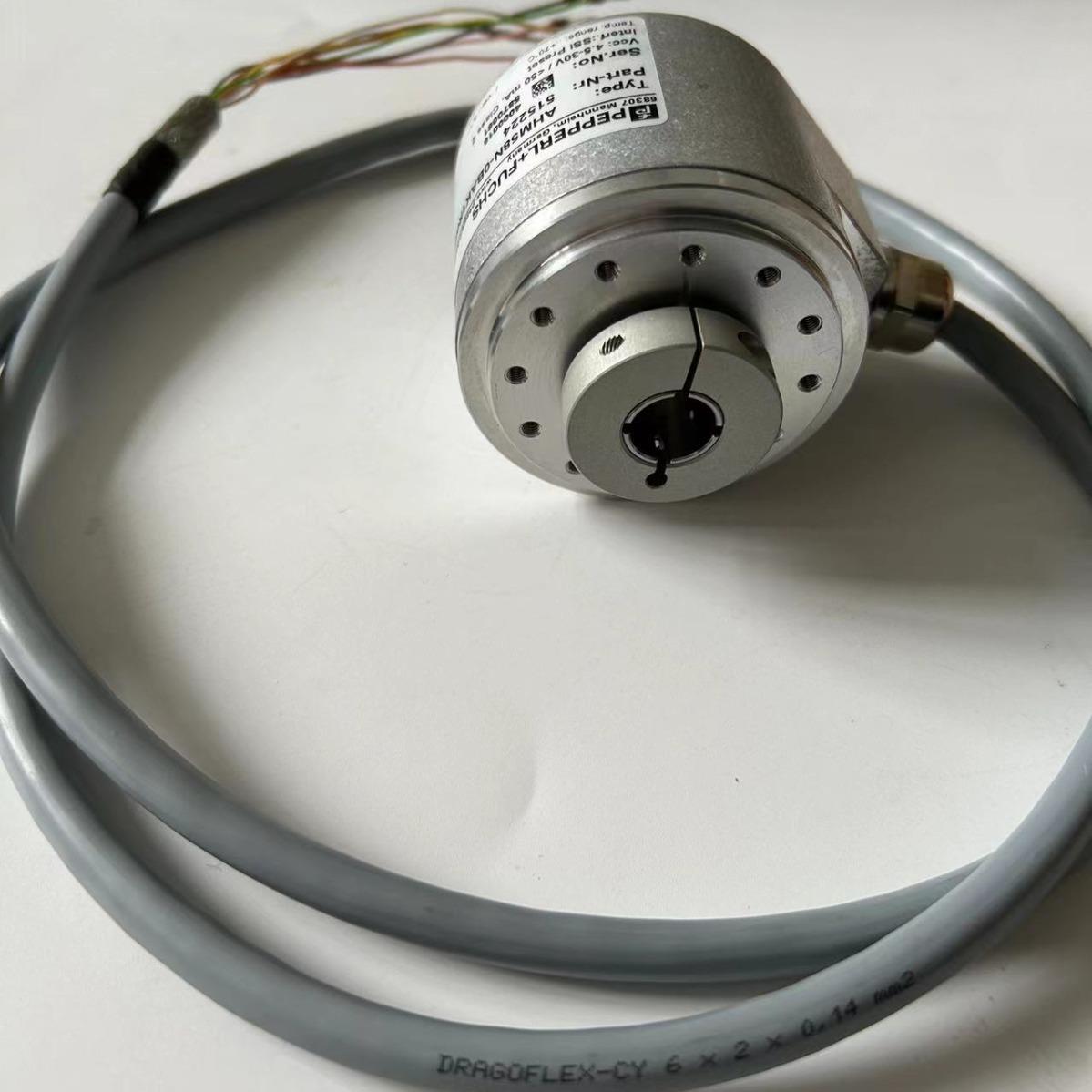 进口绝对值编码器AHM58N-0BAK1R0BN-1213现货订货号：515224