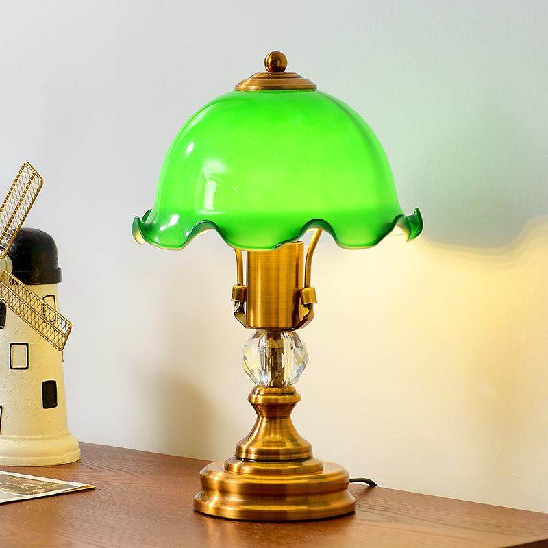 复古绿色台灯卧室床头灯创意装饰欧式美式法式玻璃花朵迷你小台灯