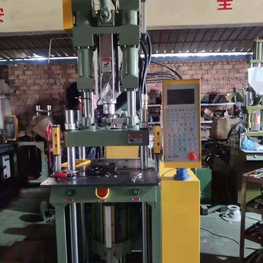 宁波全自动立式注塑机数据线材模具加工塑料机械设备免费试模