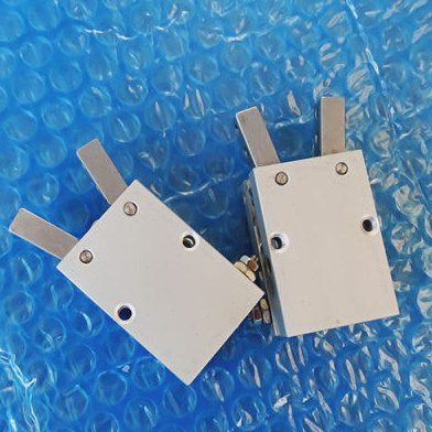 指6D手 2  指 HCHC20403215 10252 M气动- M夹