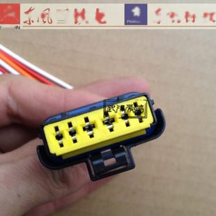 标致雪铁龙汽油泵插头 世嘉凯旋 307 408 C5 508 汽油泵插头 原装