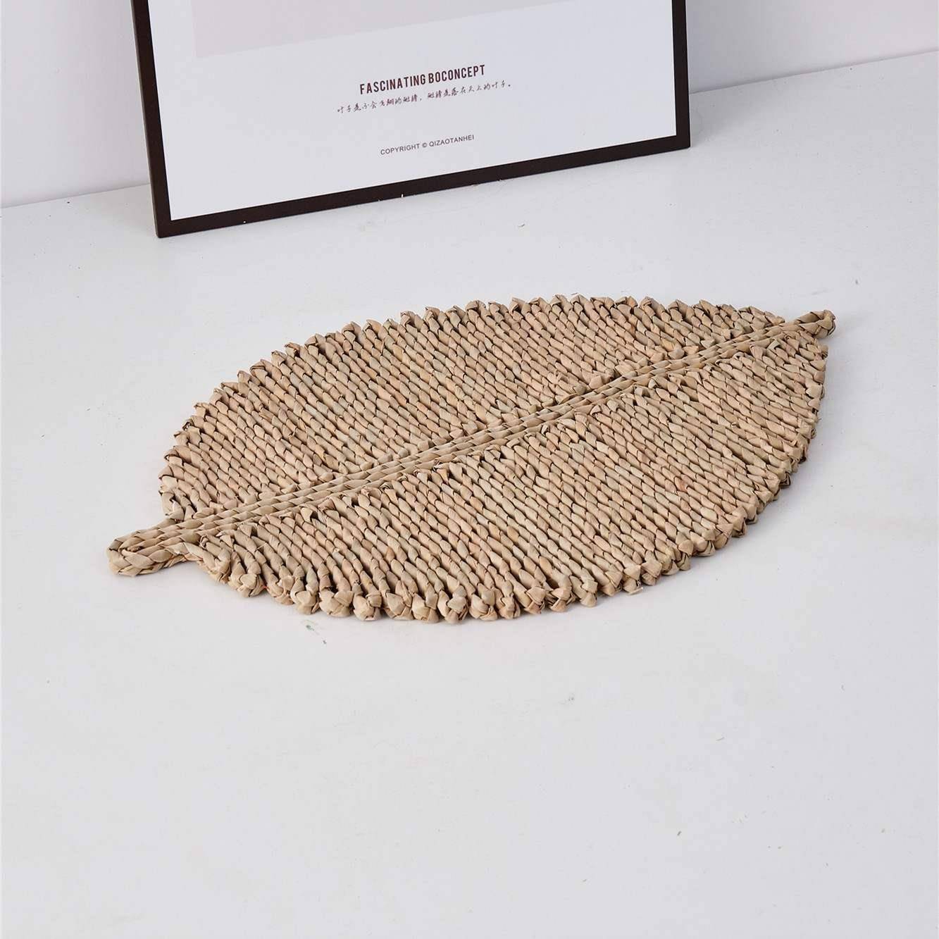 ins北欧树叶餐垫手工编织蒲草隔热垫家居简约草编餐桌杯垫亚马逊