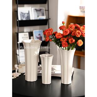 周周的花瓶1.0花瓣口陶瓷花瓶小众简约客厅桌面摆件花器家居插花