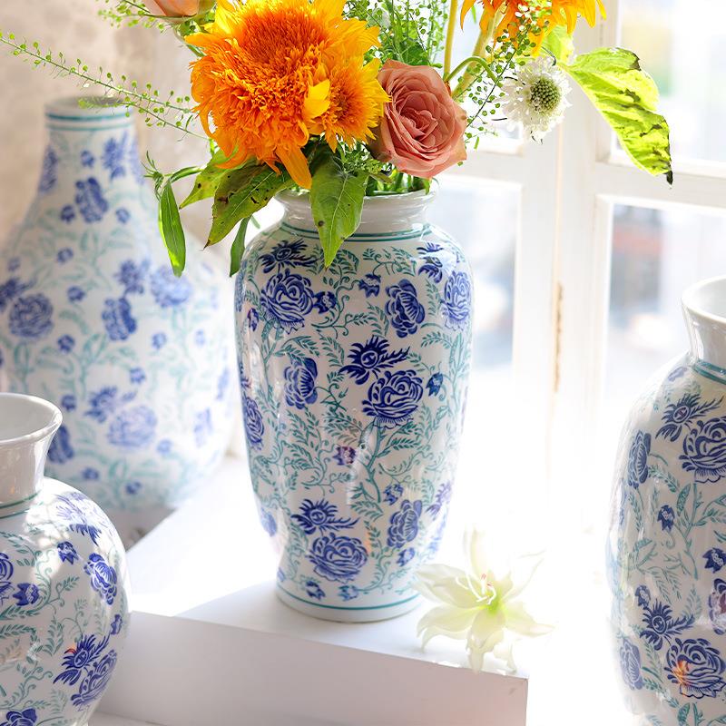青花瓷花瓶景德镇花瓶陶瓷高级感家居摆件插花花器装饰