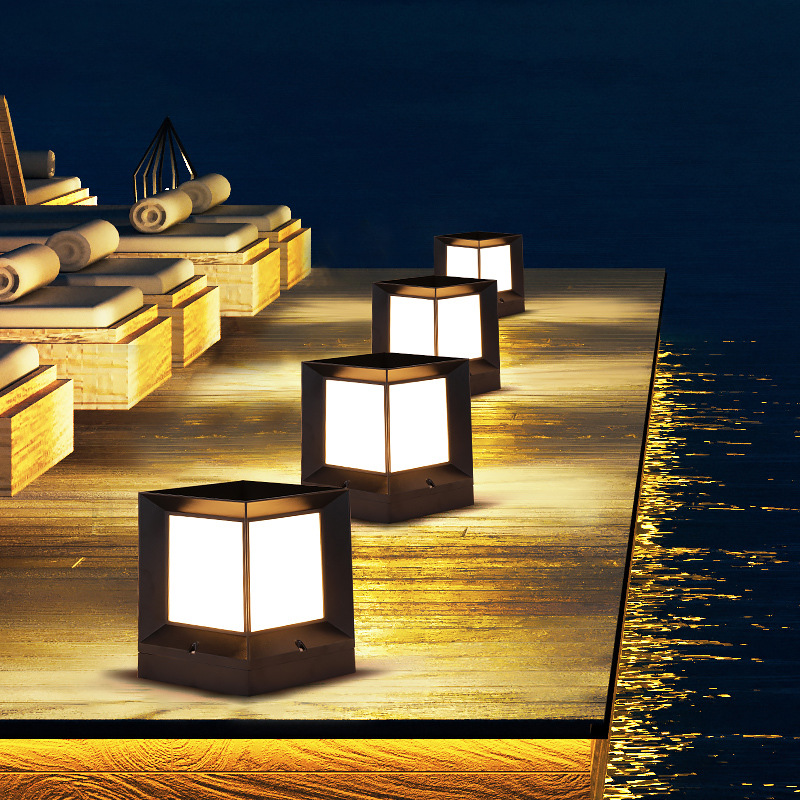 源头工厂批发户外防水铝制围墙柱灯别墅柱灯太阳能防潮柱头灯庭院