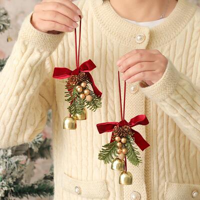 Christmas Pinecone Bell - Car Hanging Berry Rattan Wreath