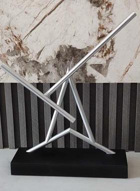 创意永动机永动仪钢铁侠旋转牛顿摆混沌摆客厅卧室壁龛装饰品摆件