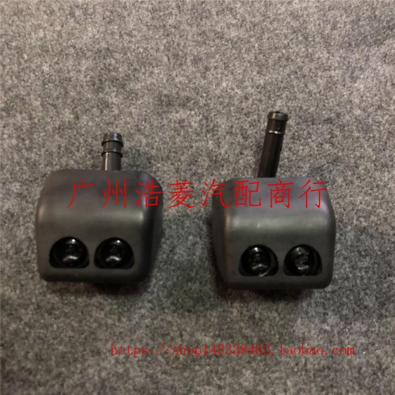 进口帕杰罗V73V77大灯喷水嘴 喷头 喷候喷水咀大灯清洗器配件