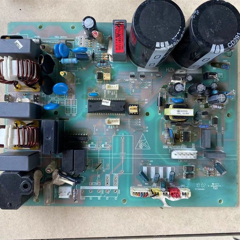 原装空调 外电脑板 KFR-28W/01R2DBP 0011800179B