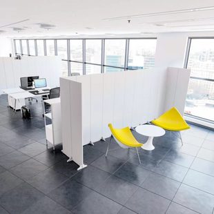 可定制纯白色现代简约移动折叠酒店办公室公司LOGO屏风隔断背景墙