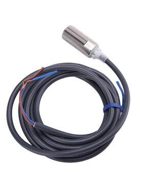 接近开关E2E-X1R5E1-Z X5E1 X5F1 Y1 X2F2 X10/X14MD1/X2/X7D1-N