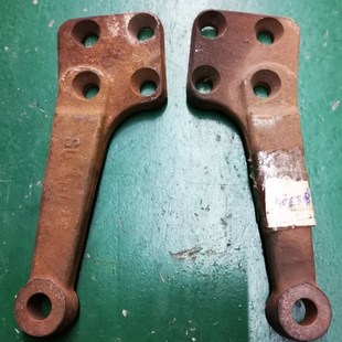 重汽王牌神风南骏瑞康140前桥横拉杆臂转向节下臂下摆臂弯臂直背