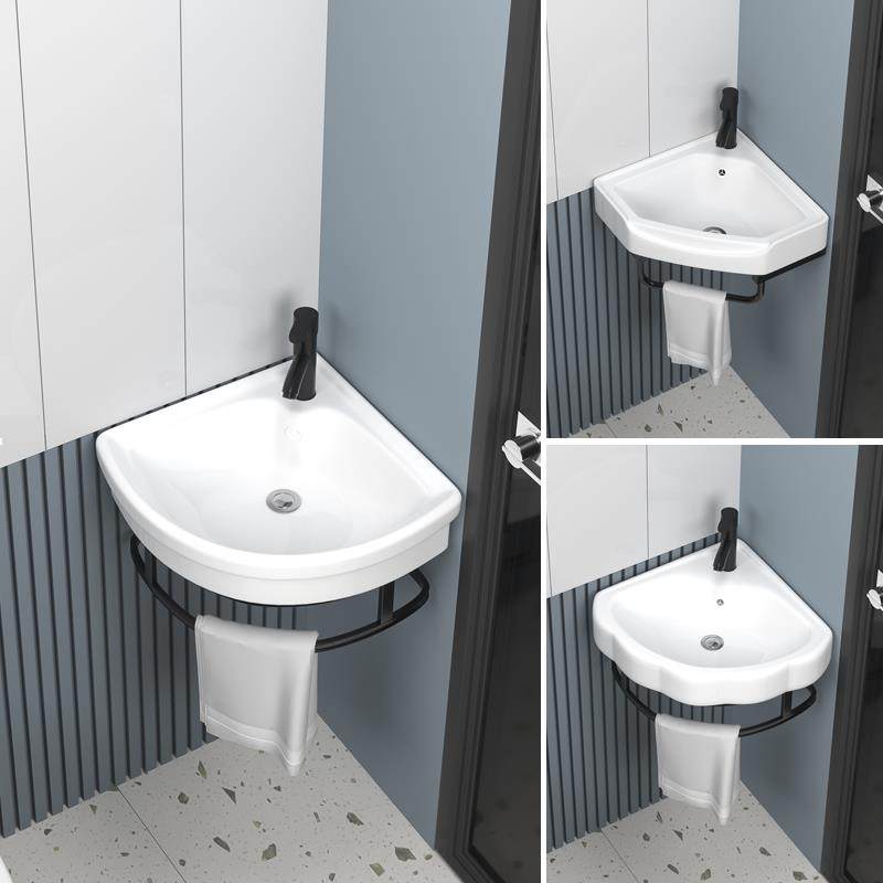 挂墙式三角洗手盆柜组合卫生间陶瓷洗脸盆迷你小型家用厕所支架盆