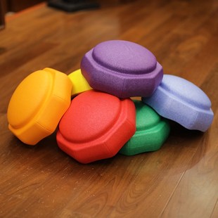 彩虹过河石儿童感统训练器材幼儿园体育教具家用平衡木触觉板玩具