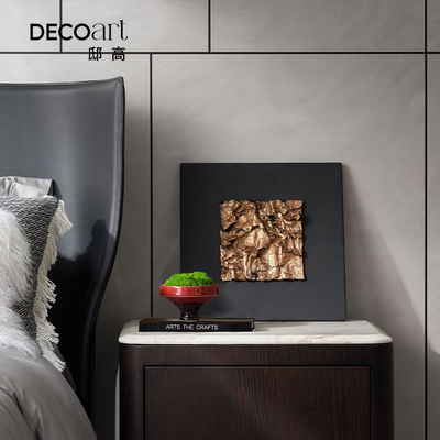 邸高家居 房间卧室装饰画改造攻略房间布置 挂画牀头柜苔藓盘摆件