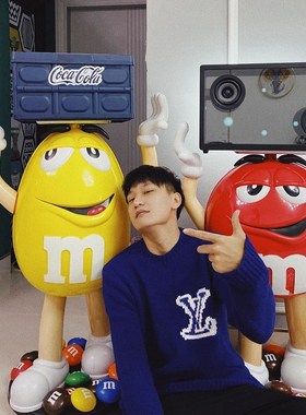 MM豆人雕塑模型家居店铺业客厅电视柜落地装饰品卡通大型摆件