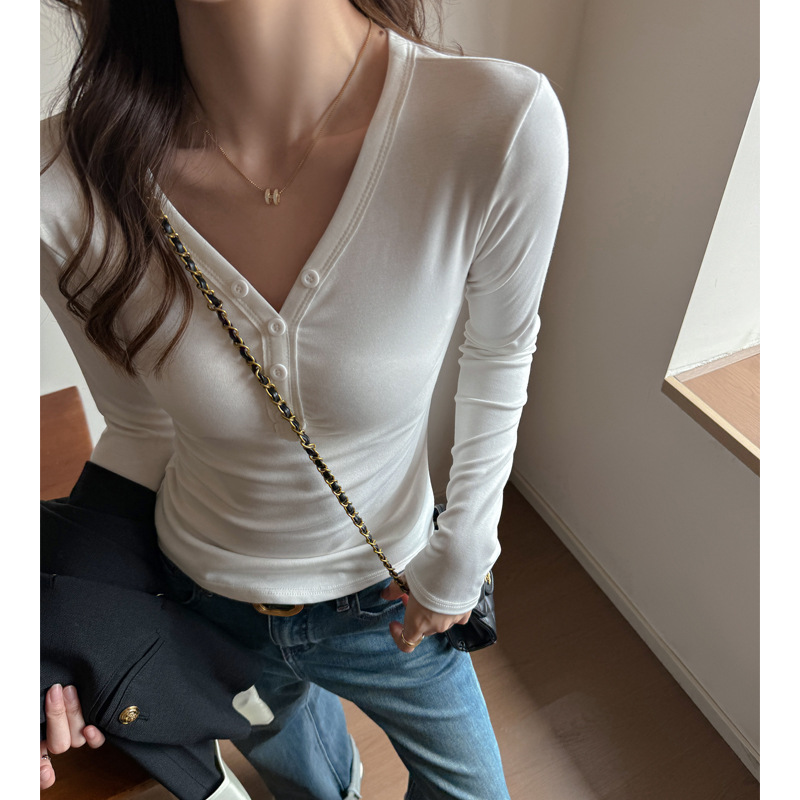 莱赛尔天丝磨毛加厚设计感深V领打底衫女内搭秋冬季高级感长袖t恤