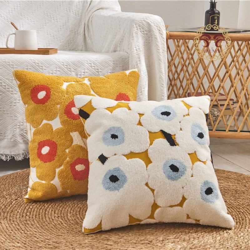 摩洛哥靠垫IN风 花朵橙子少女亮黄小新绣花靠刺绣客厅沙发抱枕