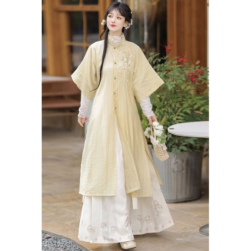 2025原创明制汉服秋季国风日常刺绣天丝立领长衫马面裙