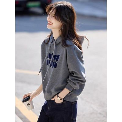 抽绳印花连帽卫衣女秋冬2025新款宽松休闲帽衫小个子百搭显瘦上衣