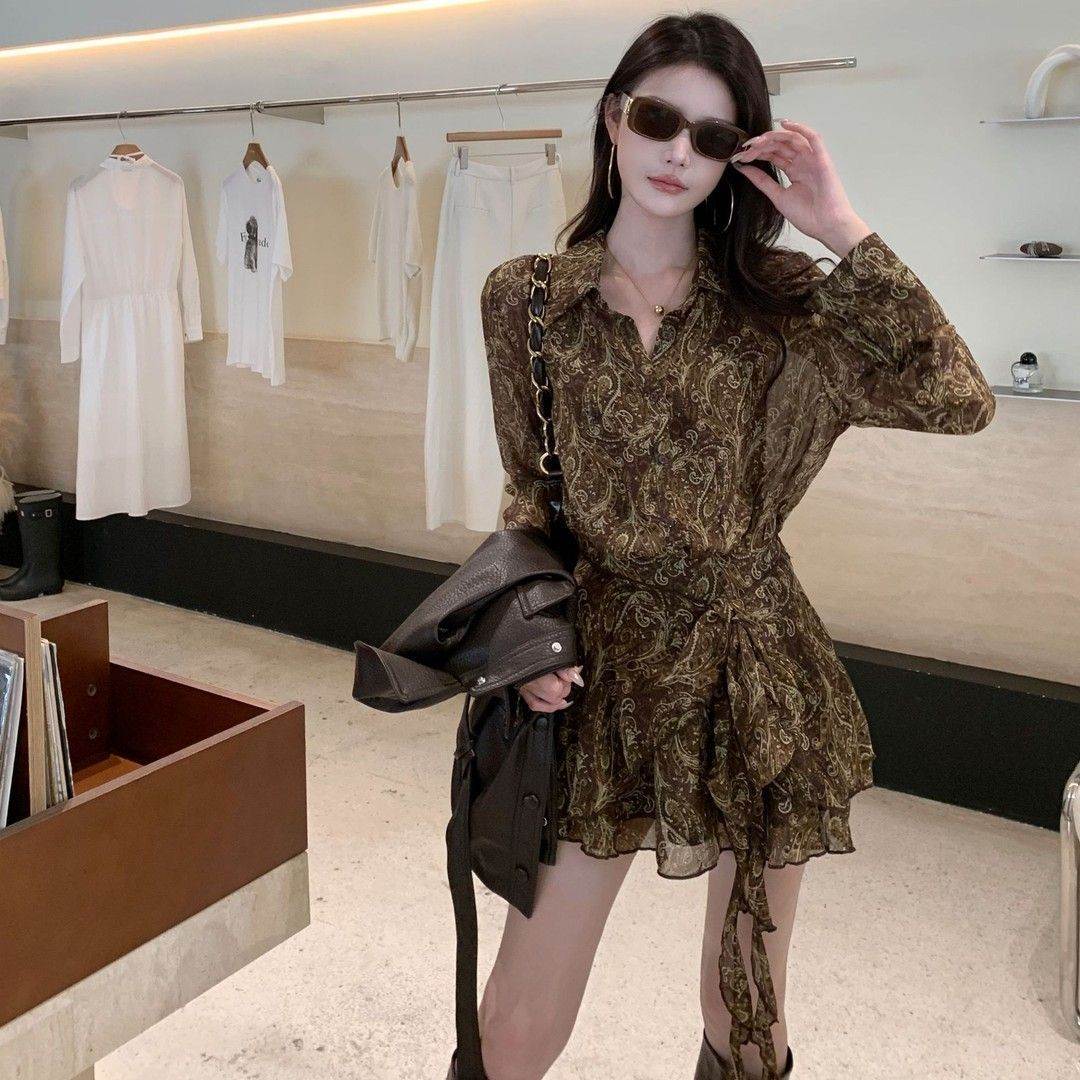 禅意春秋感性感高腰时尚气质腰果花领通勤领连衣裙女