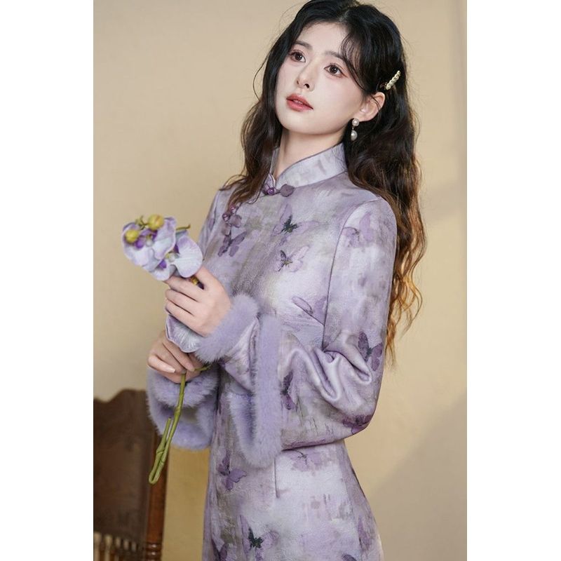 2025年秋冬季新中式改良紫色立领洋气毛毛袖旗袍裙加绒加厚连衣裙